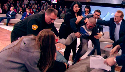 Охрана порядка в местах проведения праздников и массовых мероприятий Охрана порядка в местах проведения праздников и массовых мероприятий