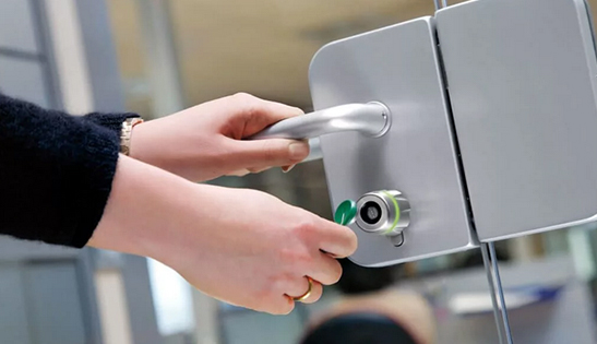 Системы контроля и управления доступом - фото Системы контроля и управления доступом